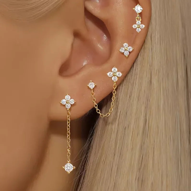 Boucles d’Oreilles Fleurs en Cristal – Lot de 4 Pièces