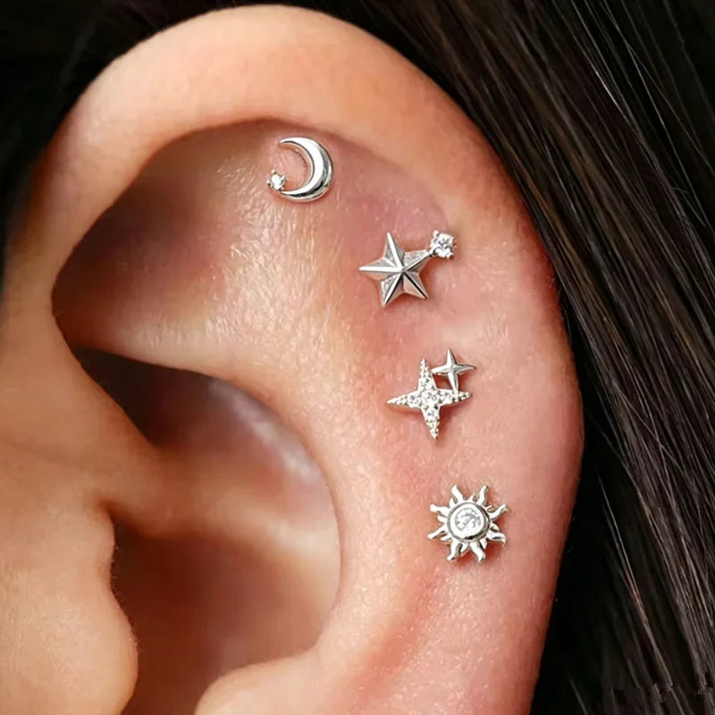 Boucles d’Oreilles Fleurs en Cristal – Lot de 4 Pièces