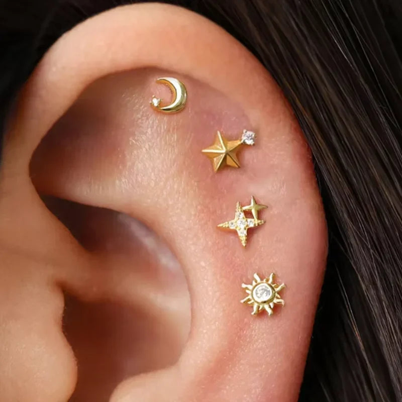 Boucles d’Oreilles Fleurs en Cristal – Lot de 4 Pièces