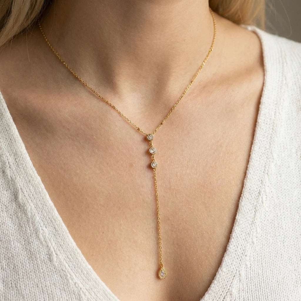 Collier Fleur & Chaîne Longue – Acier Inoxydable